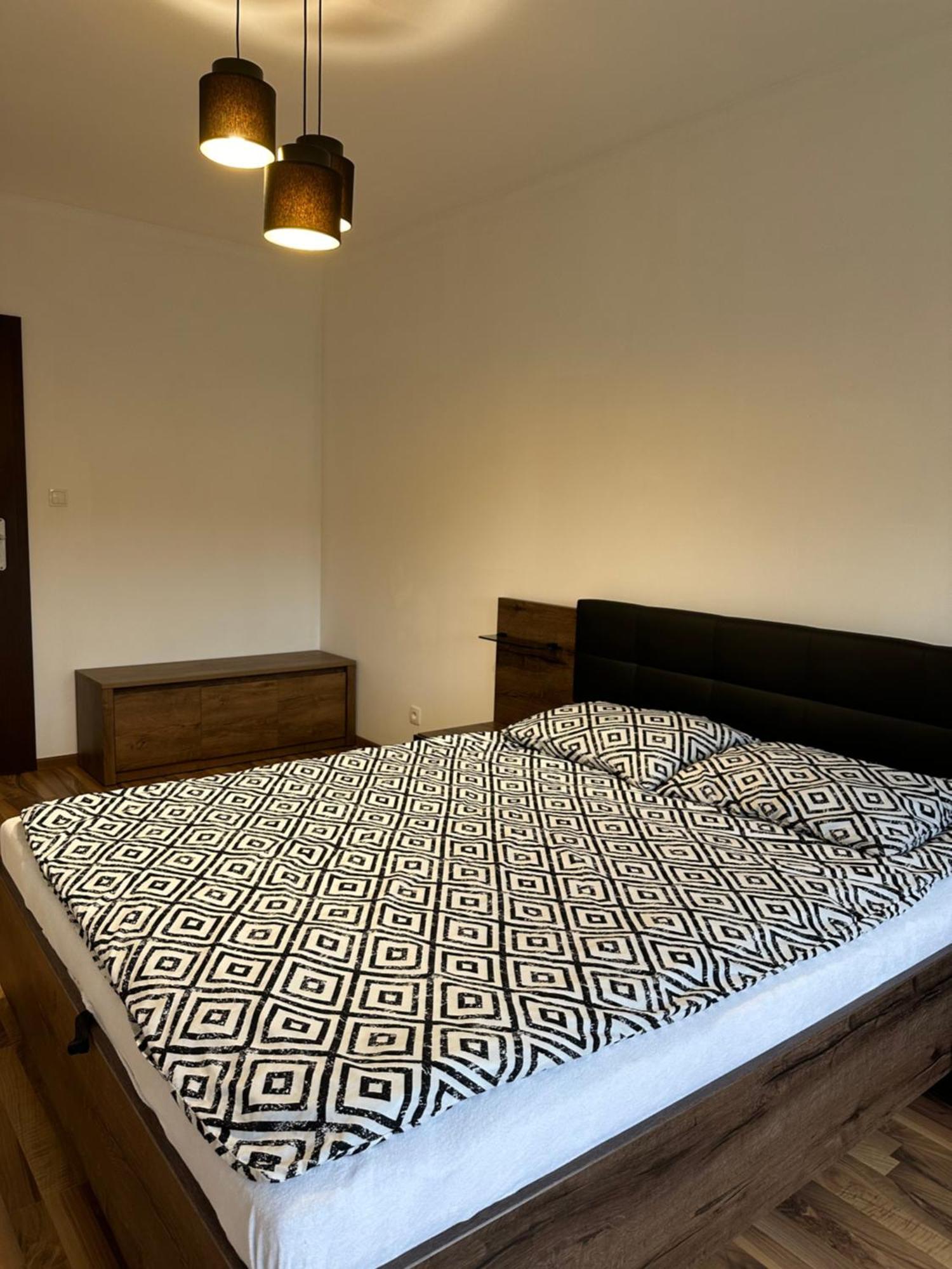 Strzelecka Apartment *